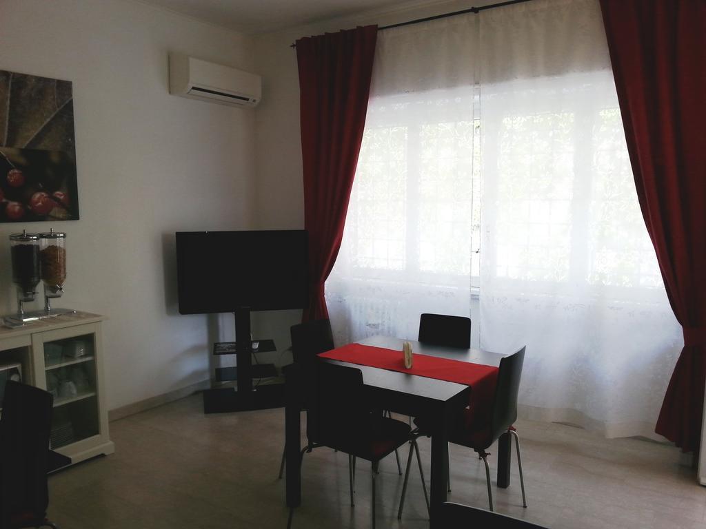 Romoletto B&B ภายนอก รูปภาพ