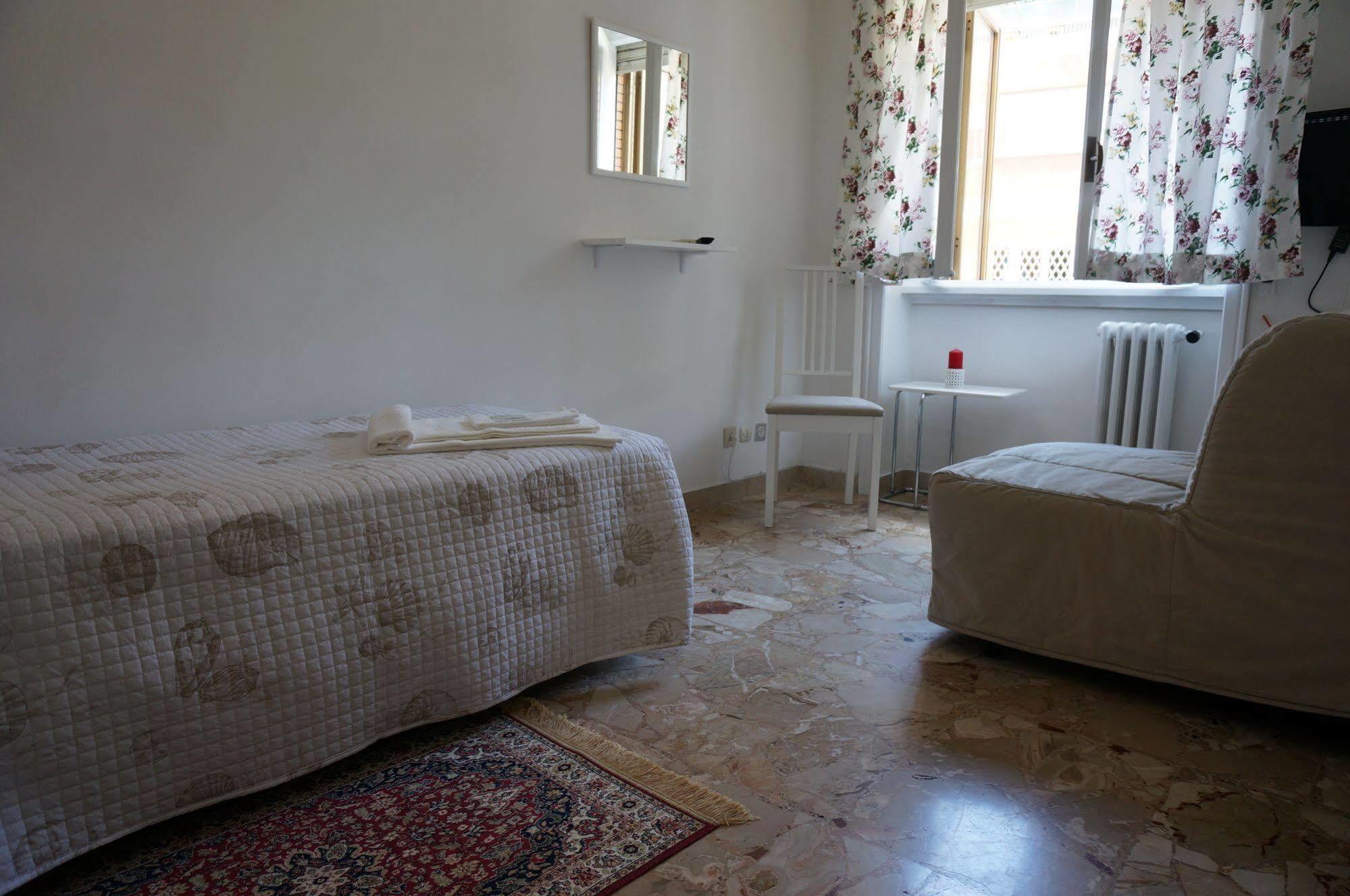 Romoletto B&B ภายนอก รูปภาพ