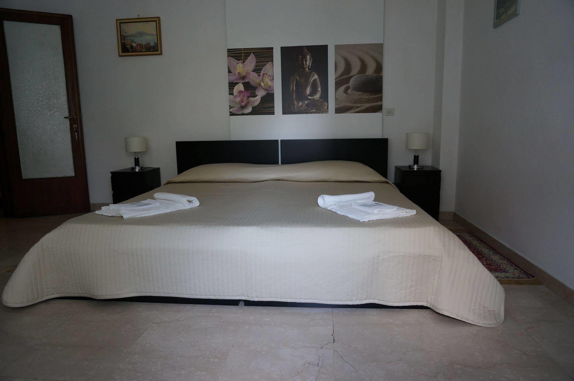 Romoletto B&B ภายนอก รูปภาพ